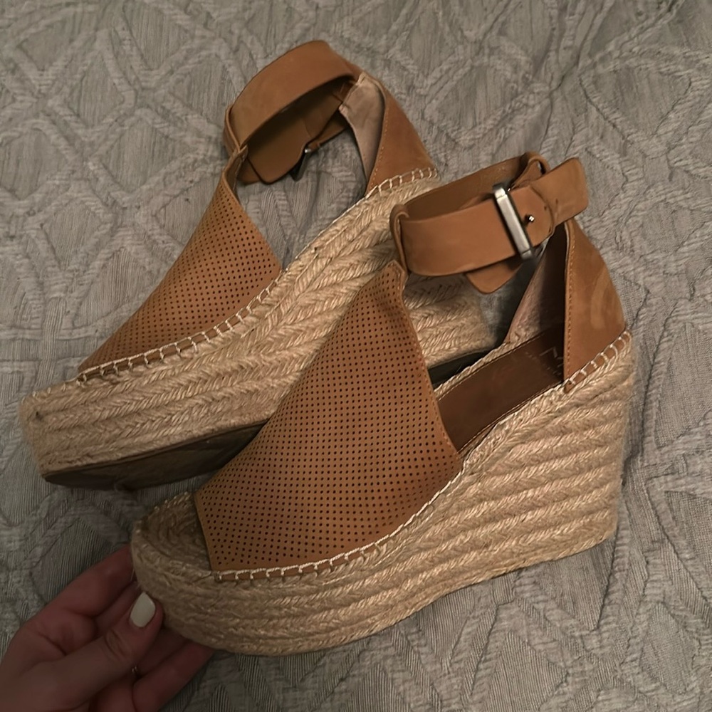 Marc fisher wedges